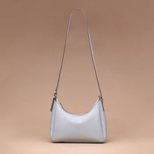 Load image into Gallery viewer, Tas Selempang Wanita Silvertote Poppy Sling Bag