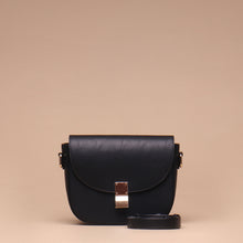 Load image into Gallery viewer, Tas Selempang Wanita Silvertote Gabby Sling Bag