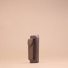 Load image into Gallery viewer, Kylie Wallet Brown