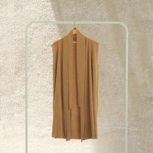 Load image into Gallery viewer, Silvertote Apparel Shima Outer