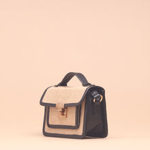 Load image into Gallery viewer, Silvertote Tas Selempang Wanita Soho Sling Bag Black