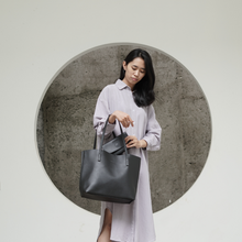 Load image into Gallery viewer, Silvertote Pakaian Wanita Tomoko Linen Dress