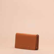 Load image into Gallery viewer, Silvertote Dompet Wanita Lola Wallet Tan