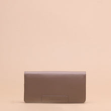 Load image into Gallery viewer, Silvertote Dompet Wanita Lola Wallet Taupe