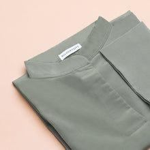 Load image into Gallery viewer, Silvertote Apparel Pakaian Wanita Lora Top