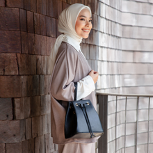 Load image into Gallery viewer, Silvertote Tas Bucket Wanita Lexy Bucket Bag Black