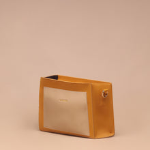 Load image into Gallery viewer, Tas Selempang Wanita Silvertote Jess CB Bumblebee