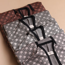 Load image into Gallery viewer, Pakaian Wanita Silvertote Apparel Martha Knitted Outer