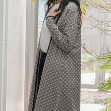 Load image into Gallery viewer, Pakaian Wanita Silvertote Apparel Martha Knitted Outer