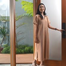Load image into Gallery viewer, Pakaian Wanita Silvertote Apparel Marra Dress