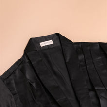 Load image into Gallery viewer, Pakaian Wanita Silvertote Apparel Hera Kimono Top