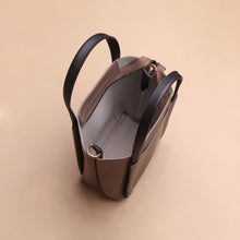 Load image into Gallery viewer, Tas Selempang Wanita Silvertote Molly CB