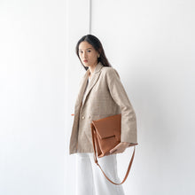 Load image into Gallery viewer, Carmen Shoulder Bag Rosegold
