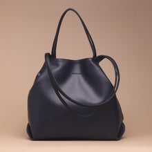 Load image into Gallery viewer, Ivonne Tote Bag Navy
