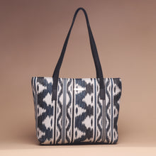 Load image into Gallery viewer, Levis Canvas Tote Bag Navy Blue
