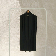 Load image into Gallery viewer, Silvertote Apparel Shima Outer
