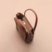 Load image into Gallery viewer, Silvertote Tas Selempang Wanita Molly CB Sling Bag   Khaki Brown
