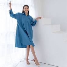 Load image into Gallery viewer, Silvertote Apparel Pakaian Wanita Michi Dress
