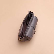 Load image into Gallery viewer, Silvertote Tas Selempang Wanita Risa Sling Bag Ash Grey
