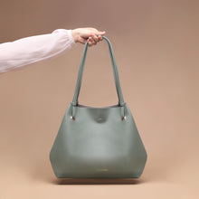 Load image into Gallery viewer, Tas Tote Wanita Silvertote Mona Two Tone Sage Grey
